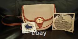 AUTHENTIC 1990's VINTAGE DOONEY & BOURKE AWL CAVALRY TAN CROSSBODY WITH TAGS