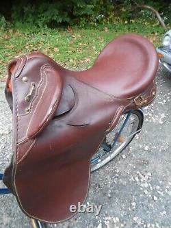Australian Outrider Vintage Brown Leather Horse Saddle Cowboy Western Equestrian