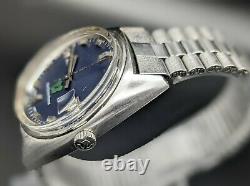 Authentic 1960s Vintage Rado New Green Horse 25 Jewel Automatic Watch