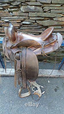 BEAUTIFUL VINTAGE Brown LEATHER Horse Saddle 15 Long Cowboy Western Decor