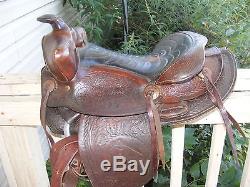 BIG HORN Tooled Western Leather Horse Riding Saddle Vintage Fancy Scalloped Back