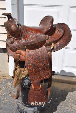 Beautiful Ornate Vintage Western Leather Horse 10 Saddle Made Mexico