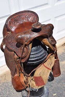 Beautiful Ornate Vintage Western Leather Horse 10 Saddle Made Mexico