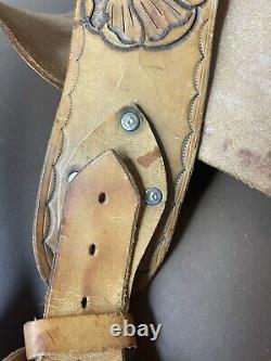 Hand Tooled Leather Gun Holster Stunning Vintage Carved Horse & Flowers RARE