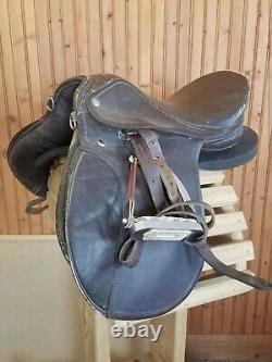 Horse Saddle Vintage 15 Seat 5 Gullet Black Leather