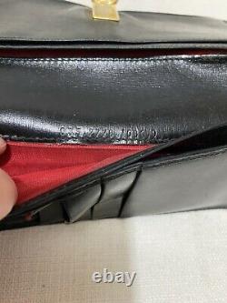 RARE VINTAGE GUCCI Bifold Wallet Black Leather wGold Horseshoe Lever Closure