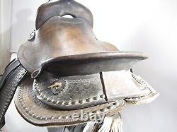 Shows Wear Vintage Leather Western Horse Saddle