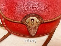 VINTAGE DOONEY & BOURKE Cavalry Shoulder Bag WOMENS HANDBAG RED CLASSIC