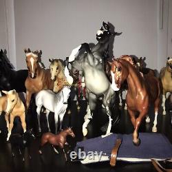 VIntage RETIRED, Rare Breyer Horse Lot Of 17 Plus Blanket