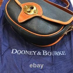 VTG DOONEY & BOURKE AWL Cavalry Trooper Large Navy Blue Purse Hand Bag Pristine