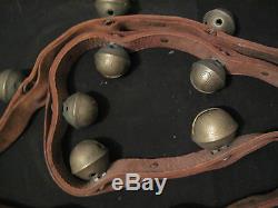 Very Nice Genuine Old Vintage Sleigh Bells Graduated Long Leather Belt Horse 19