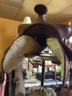 Vintage 15.5 Brown Leather Hand Tooled Big Horn Western Horse Saddle Stirrups