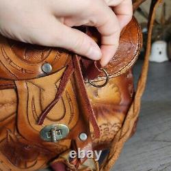 Vintage 1970s tooled leather saddle purse handmade in Mexico horse purse saddle