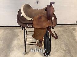 Vintage 1991 Leather Horse Back Riding 15 Saddlery Barrel Western Saddle