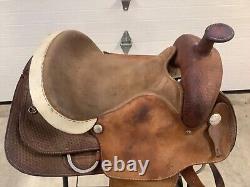 Vintage 1991 Leather Horse Back Riding 15 Saddlery Barrel Western Saddle