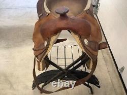 Vintage 1991 Leather Horse Back Riding 15 Saddlery Barrel Western Saddle