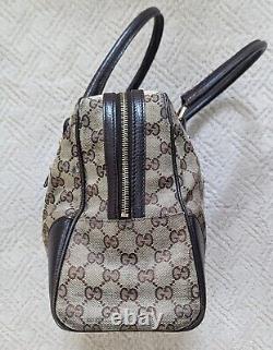 Vintage Authentic Gucci GG Canvas Horse bit Shoulder Bag
