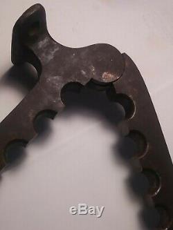 Vintage C. S. Osborne & Co Rein Rounder 11 Hole Leather Working Tools Horse Tack