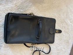 Vintage COACH Station Bag Glove Tanned Black Leather Shoulder Crossbody 326