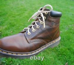 Vintage CRAZY HORSE Dr Martens Boots UK 6 Made in England in 1990's