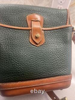 Vintage Dooney & Bourke Cavalry Spectator Leather Shoulder Bag Green Olive