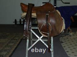 Vintage ELDONIAN Beaufort Leather English Horse Saddle