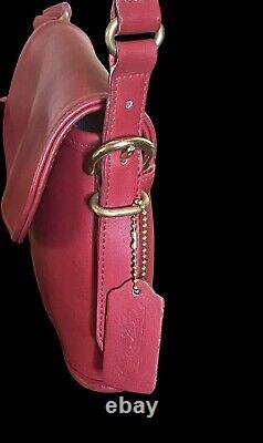 Vintage HTF Red Leather Coach Equestrian 9801 Crossbody Purse Bag Purse USA