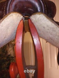 Vintage King Series 13 Inch Horse Saddle And Wool Saddle Pad