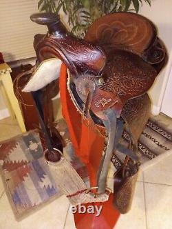 Vintage King Series 13 Inch Horse Saddle And Wool Saddle Pad