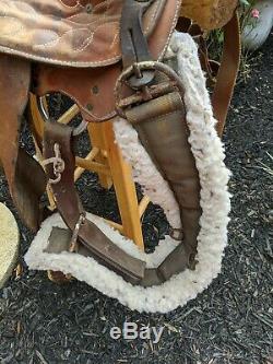 Vintage Leather 15 Western Horse Saddle Brown Nice Shape Unique