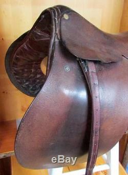 Vintage Leather English Jumping Horse Saddle Pessoa Leathers Equestrian Display