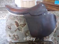Vintage Old Horse Racing Exercise Saddle (a)