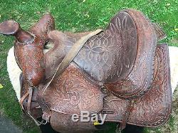 Vintage Pioneer Big Horn Leather Horse Riding Saddle