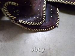 Vintage Western horse saddle TOOLED leather and laced 636