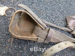 Vintage antique Leather Western Horse Saddle Military Cavalry Wooden Stirrups