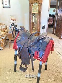 Vintage leather horse saddle Barrel Racing Saddle Circle Y, Silver