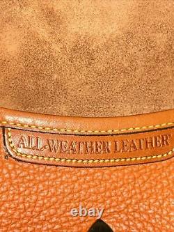 Vtg NWOT Dooney & Bourke R74 BT Cavalry Body Bag USA Pebbled Leather All Weather
