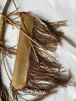 Vtg Native American Indian Bow Arrows Quiver Leather Wood Horse Hair Feathers